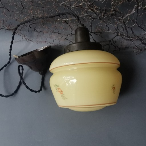 Zdjęcie oferty: Lampa zwis art-deco kremowy klosz lata 30 