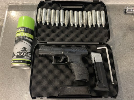 Zdjęcie oferty: Pistolet Walther ppq m2 t4e komplet