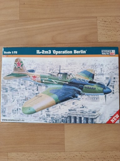 Zdjęcie oferty: Samoloty do sklejania IL--2m3 mister hobby kits Craft