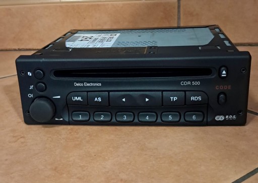 Zdjęcie oferty: Radio samochodowe z odtwarzaczem płyt CD