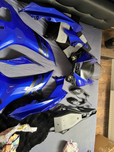 Zdjęcie oferty: Yamaha R6 RJ27 części 