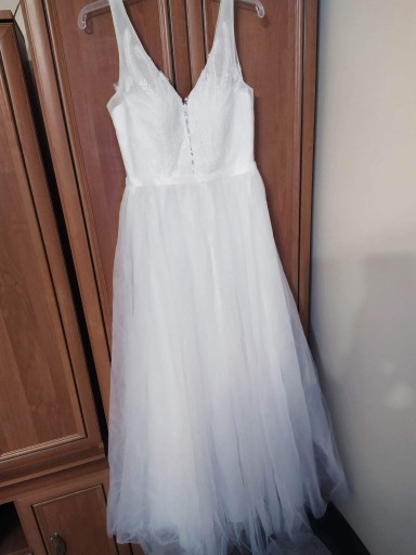 Zdjęcie oferty: Piekna biała suknia slubna