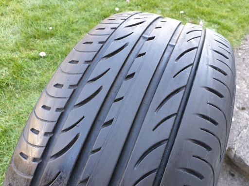 Zdjęcie oferty: Opony letnie Pirelli  245/45/ZR18  100Y 4sztuki