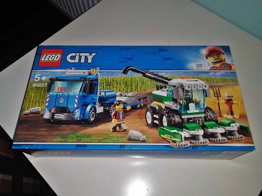 Zdjęcie oferty: Lego City 60223 Transporter kombajnu