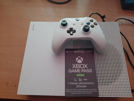 Zdjęcie oferty: Xbox One 1TB stan bdb