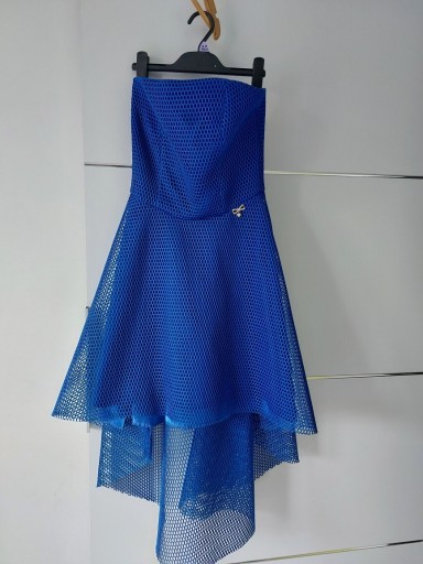 Zdjęcie oferty: Chabrowa sukienka z dłuższym tyłem. Asymetryczna 