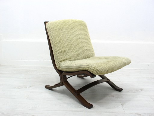 Zdjęcie oferty: Fotel w stylu skandynawskim, lata 70. 