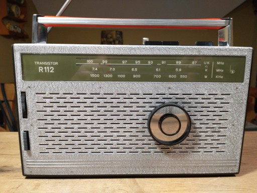 Zdjęcie oferty: Radio tranzystorowe STERN "Transistor R 112" RFT ( sprawne)