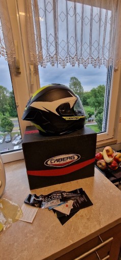 Zdjęcie oferty: KASK INTEGRALNY CABERG DRIFT EVO CARBON roz. XL