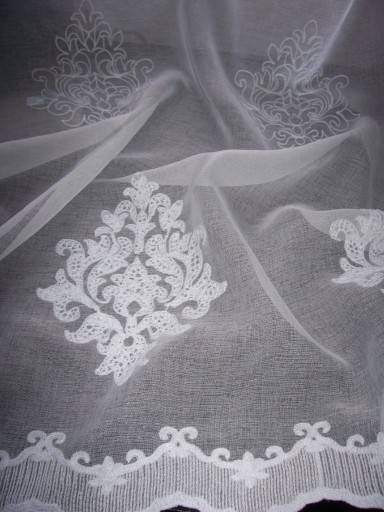 Zdjęcie oferty: Firanki Ornamentowy wzór Damask Batyst Białe