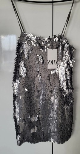 Zdjęcie oferty: Nowa cekinowa sukienka  Zara - r.S