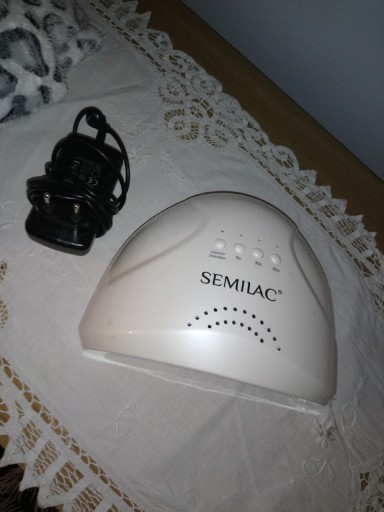 Zdjęcie oferty: Semilac lampa do paznokci 