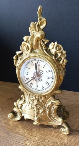 Zdjęcie oferty: Zegar mosiężny, sprawny z lat 70-tych Vintage PRL