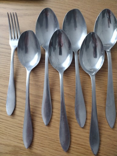 Zdjęcie oferty: Sztućce Gerlach łyżki widelec 7 sztuk wzór kropla wody 