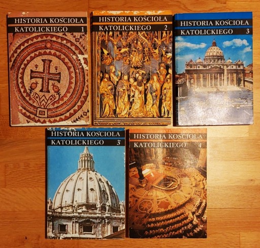 Zdjęcie oferty: Ks. Marian Banaszak - Historia Kościoła Katolickiego, 5 tomów