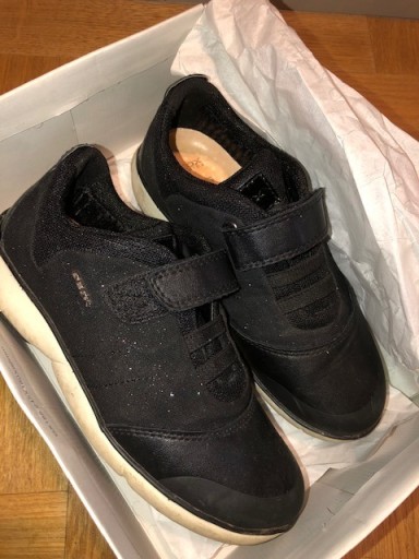 Zdjęcie oferty: Półbuty sneakers GEOX Respira Nebula rozm. 32 