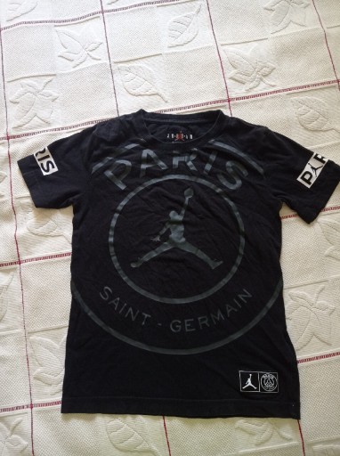 Zdjęcie oferty: Koszulka Paris Jordan 8 10 lat