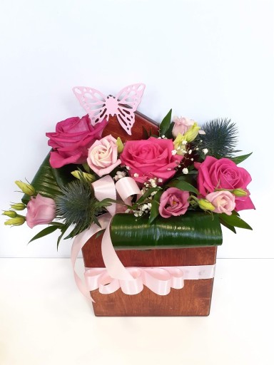 Zdjęcie oferty: KWIATOWY Flower BOX w drewnianym pudełku KRAKÓW