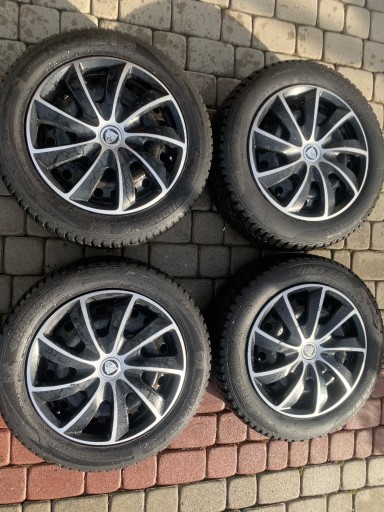 Zdjęcie oferty: Komplet felg z oponami 205/55R16 Jaguar X-type 