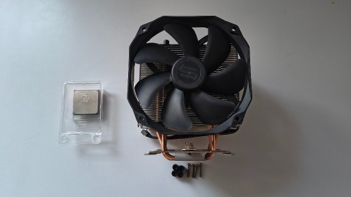 Zdjęcie oferty: Procesor AMD Ryzen 5 2600 3,4GHz + SILENTIUMPC Fortis 3 v2