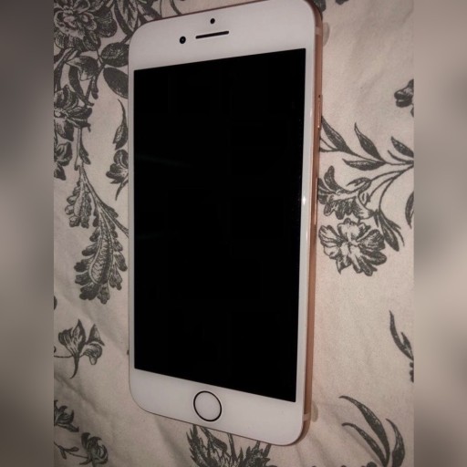 Zdjęcie oferty: iPhone 8 gold, 64gb