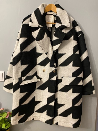 Zdjęcie oferty: Płaszcz w pepitke modny wzory wiosna czarno biały