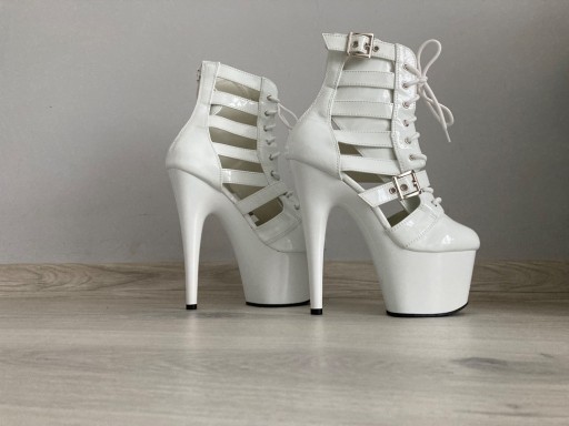 Zdjęcie oferty: Pleaser szpilki szklanki buty pole Dance 37