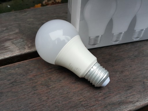 Zdjęcie oferty: Żarówka LED Osram E27 8,5W = 60W 806lm 4000K natur