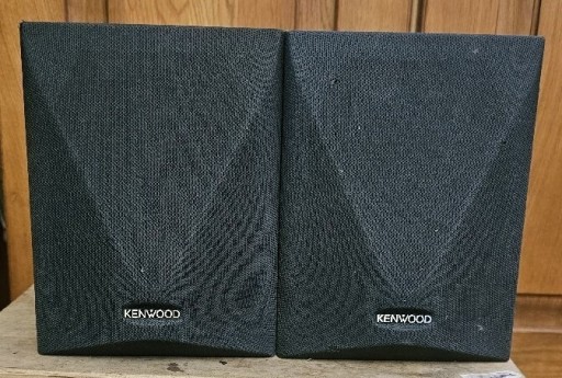 Zdjęcie oferty: Głośniki surround 2 szt. KENWOOD