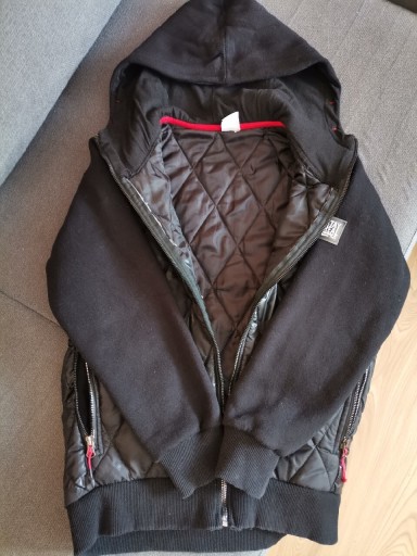 Zdjęcie oferty: Bluza ocieplana rozm 140 wiosna jesień 