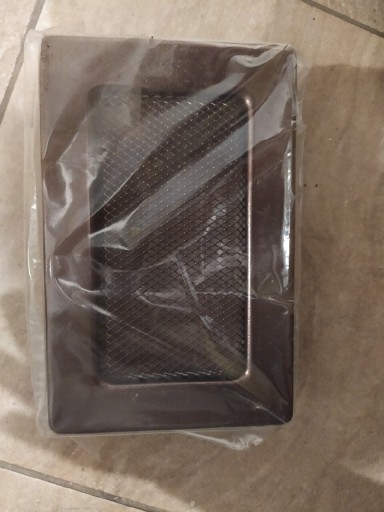Zdjęcie oferty: Kratka kominkowa wentylacyjna antyczna miedź 11x17