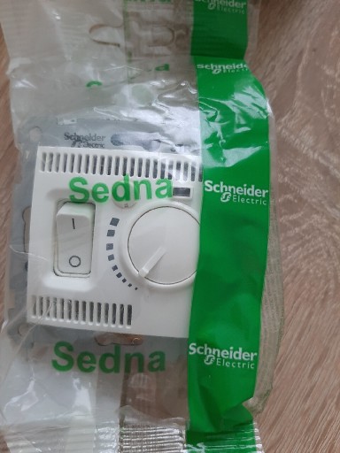 Zdjęcie oferty: Schneider SDN6000123 regulator temperatury