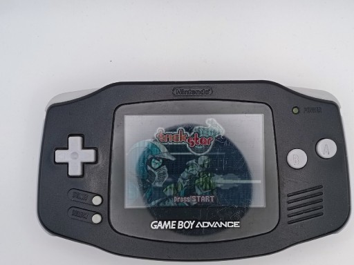 Zdjęcie oferty: Gameboy Advance + 2 gry