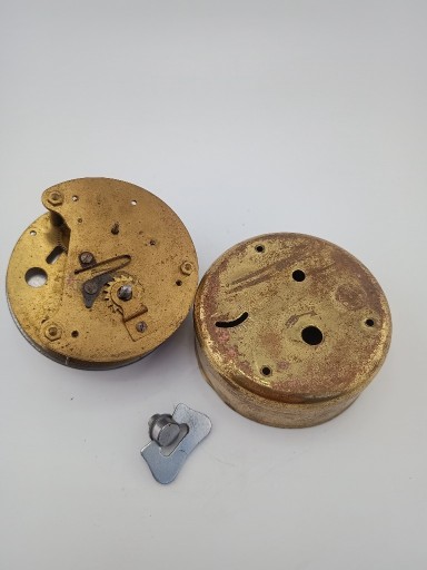 Zdjęcie oferty: Stary mechanizm do zegara Bayard