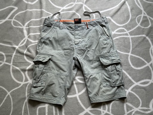 Zdjęcie oferty: Superdry Core Cargo Lite w33 !!! Stan bdb !!!