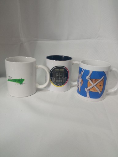 Zdjęcie oferty: 3 x duży kubek ceramiczny różne poj 300ml