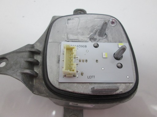 Zdjęcie oferty: INFINITI Q30 Moduł, Sterownik LED DRL 