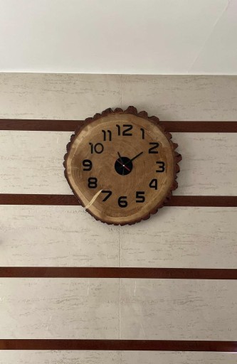Zdjęcie oferty: Zegar na ścianę dębowy plaster dębu