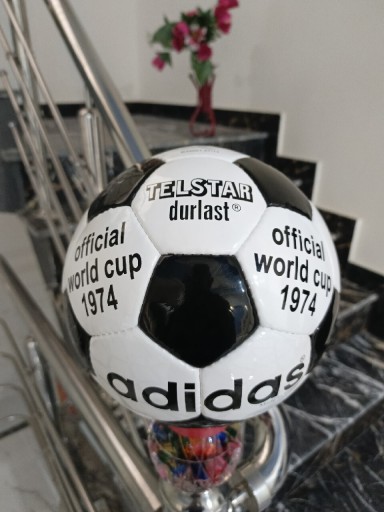 Zdjęcie oferty: Piłka nożna Adidas Telstar 1974