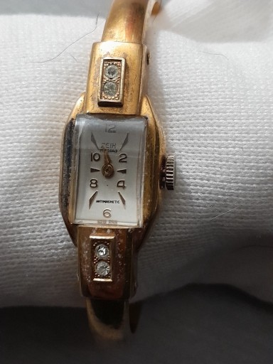 Zdjęcie oferty: Vintage Zeih  - nakręcany, pozłacany - Swiss Made