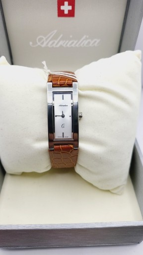 Zdjęcie oferty: Wspaniały damski zegarek Adriatica