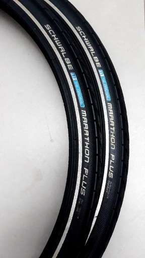 Zdjęcie oferty: 18 sztuk SCHWALBE MARATHON PLUS 700x45C 28x1.75