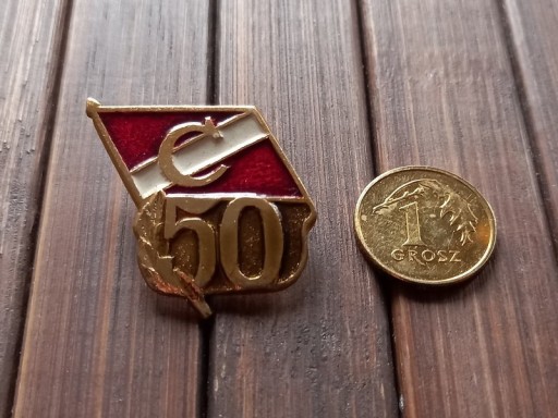 Zdjęcie oferty: Kolekcjonerski pin ,zawieszka ZSRR