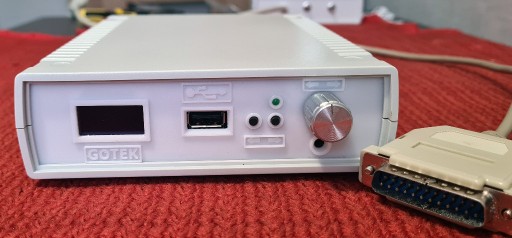 Zdjęcie oferty: Stacja zewnętrzna do Amigi i CDTV