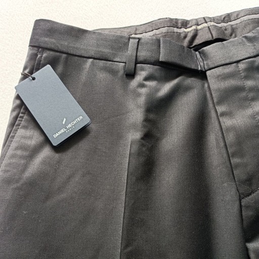 Zdjęcie oferty: Spodnie garniturowe D.Hechter czarne roz.52 nowe