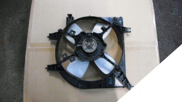 Mazda demio 1.3 98-03 ventiliatorius šaldytuvai