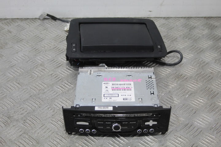 Autoradio Radio CD MP3 9666959577 Peugeot 3008 Bj.10