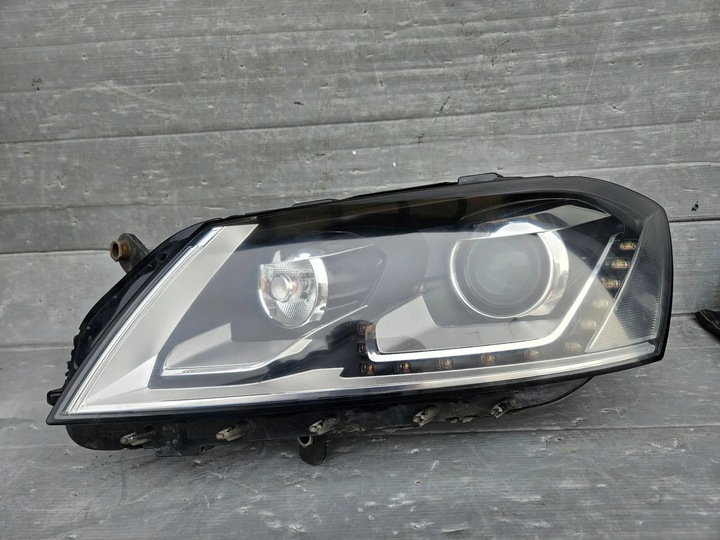 Volkswagen Passat B7 EU 2012 koplampen
