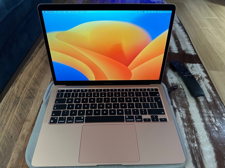 Macbook air m1 16gb цвет золотой - купить в DARSTAR