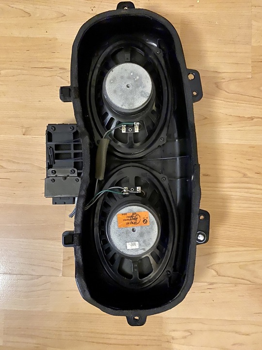 SUBWOOFER HARMAN KARDON BMW E46 COUPE NAUDOTOS AUTO DALYS